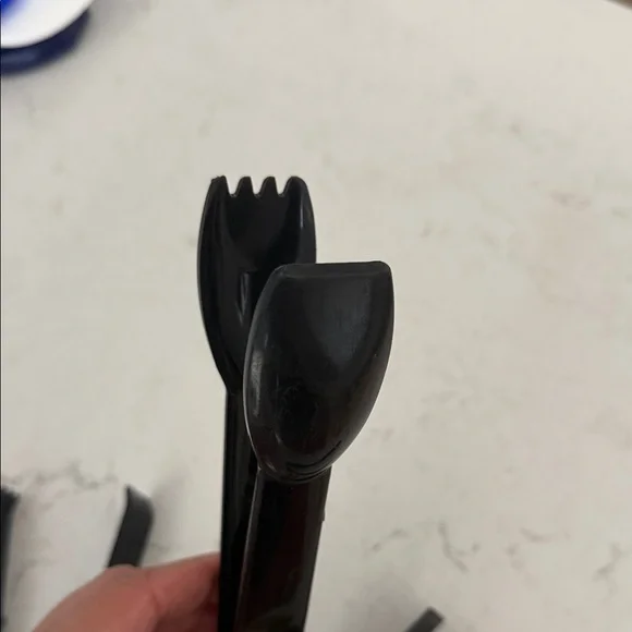 Black Stainless Steel and plastic Kitchen Tongs Set - Picture 2 of 3